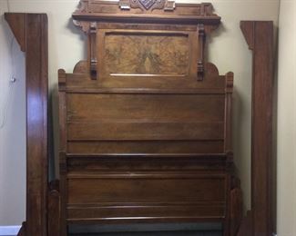 ANTIQUE VICTORIAN HIGH BACKED BED