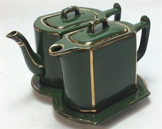  VTG. SIDE BY SIDE TEA & COFFEE SET