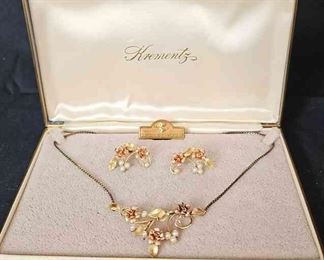Krementz Costume Jewelry Necklace And Matching Earrings