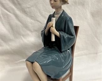 Lladro Graduation Statue