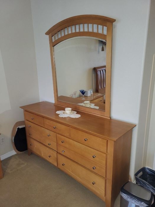 Highland Sale by Bethel Estate Sales starts on 4/20/2023