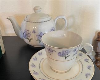 Teapot and Tea cup Set