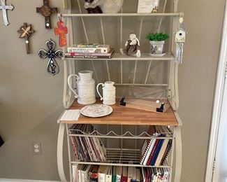 Bakers Rack, Cookbooks