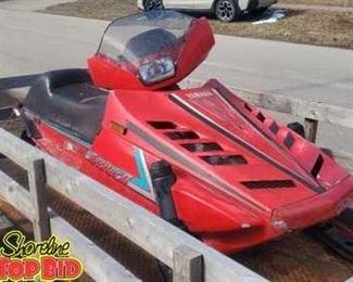 1988 Yamaha snowmobile. Exciter 570. Nice sled. Ran it last winter