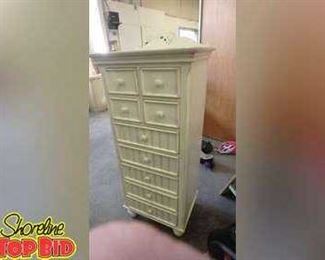 White Dresser measures