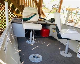 2002 14 ft. Lowe Sea Nymph V with Yamaha 4 Stroke, 25HP outboard, 3 seats, trolling motor, trailer, with titles. 