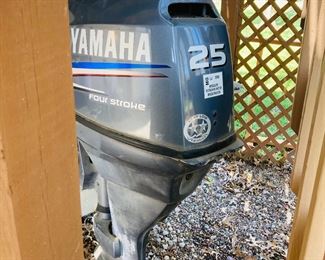 2002 14 ft. Lowe Sea Nymph V with Yamaha 4 Stroke, 25HP outboard, 3 seats, trolling motor, trailer, with titles. 