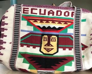 WOOL ECUADOR DUFFEL BAG