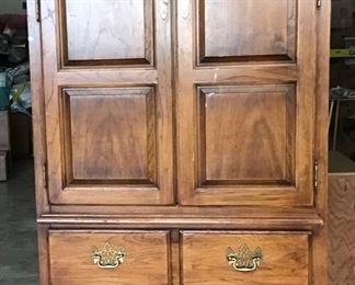 Thomasville beautiful piece