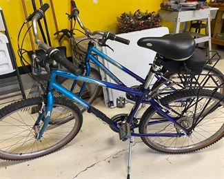 Trek Navigator 200 bikes