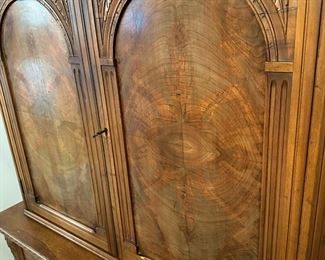 Antique Burlwood Sideboard Cabinet / Hutch