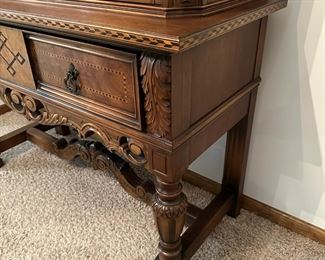 Antique Burlwood Sideboard Cabinet / Hutch