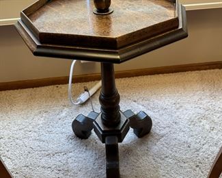 Vintage FREDERICK COOPER Side Table Lamp