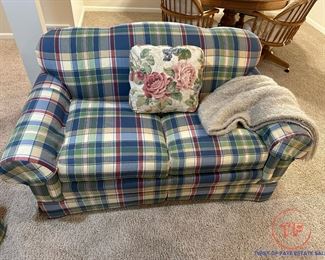 KING HICKORY FURNITURE Plaid Loveseat