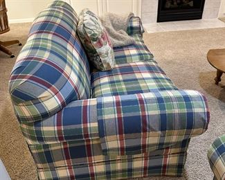 KING HICKORY FURNITURE Plaid Loveseat