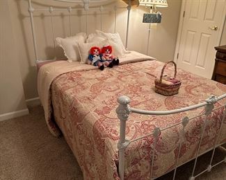 Wrought Iron Queen Size Bed