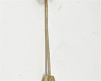 14kt Gold Stick Pin with Coral Cabochon