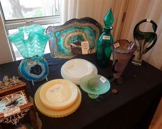 Murano iridescent plates, Castle art pieces 