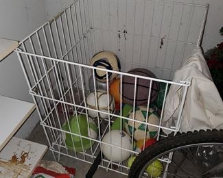 Large bin for toys or wood?