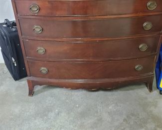 1930's slight bow front Mahogany chest of drawers