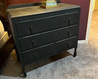 Small chest of drawers