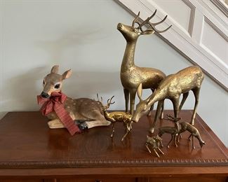 lots of nice brass deers in a variety of sizes