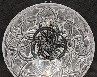 Beautiful Lalique Pinsons bowl