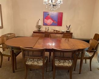 MCM Table/chairs with custom pad