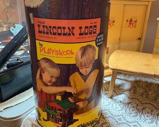 Lincoln Logs