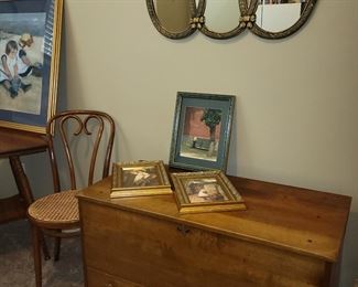 Antique chest w/drawer
