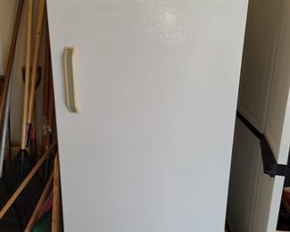 Upright freezer