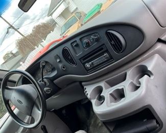 63 2002 Ford Econoline 250 Dashboardmin