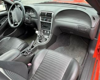 63 2004 Ford Mustang Mach 1 Dashboardmin