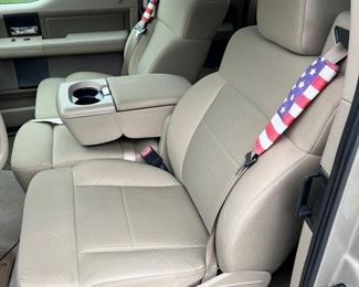 63 2007 Ford F150 Triton Front Seats