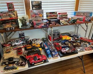 63 Diecast Collectible Samplingmin