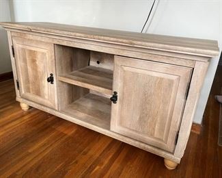 63 Modern Entertainment Cabinetmin