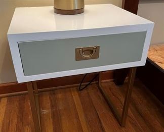 63 White 1Drawer Night Standmin