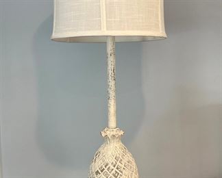 Wooden pineapple lamp