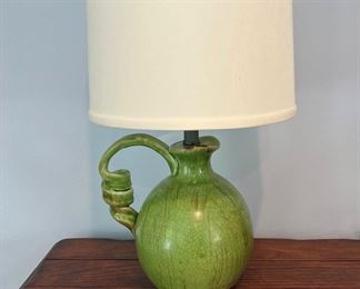 Pottery jug lamp