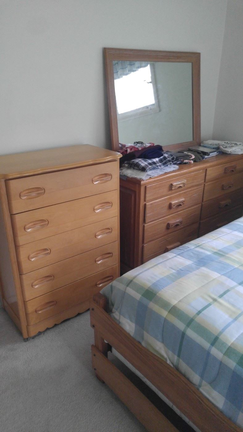 ESTATE SALE WEST COVINA in West Covina, CA starts on 4/21/2023