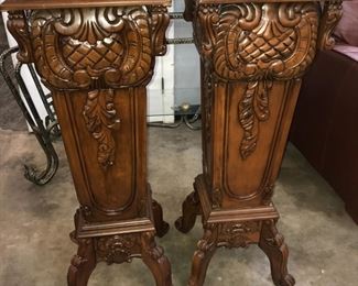antique pedestals Orlando Estate Auction