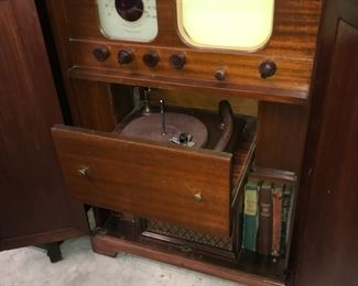 antique record player orlando