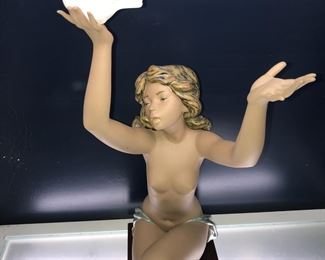 figurines at Orlando Estate Auction