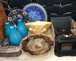 decor at Orlando Estate Auction