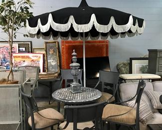outdoor umbrella for sale Orlando Estate Auction