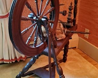 Antique Primitive Spinning Wheel w/ Foot Pedal