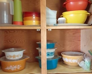 Pyrex and tupperware