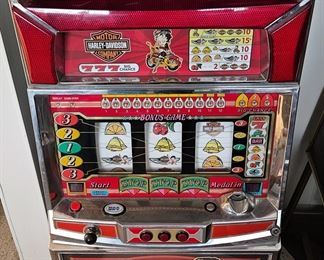 Betty & Harley-Davidson 