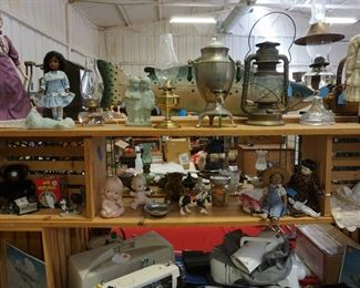 oil lamps and lanterns, dolls, 