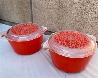 Vintage Pyrex Celtic Floral Dishes with Lids